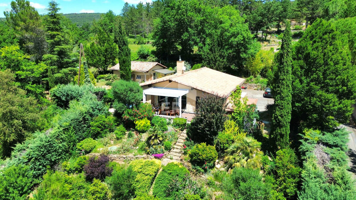 Maison à LUC-SUR-AUDE