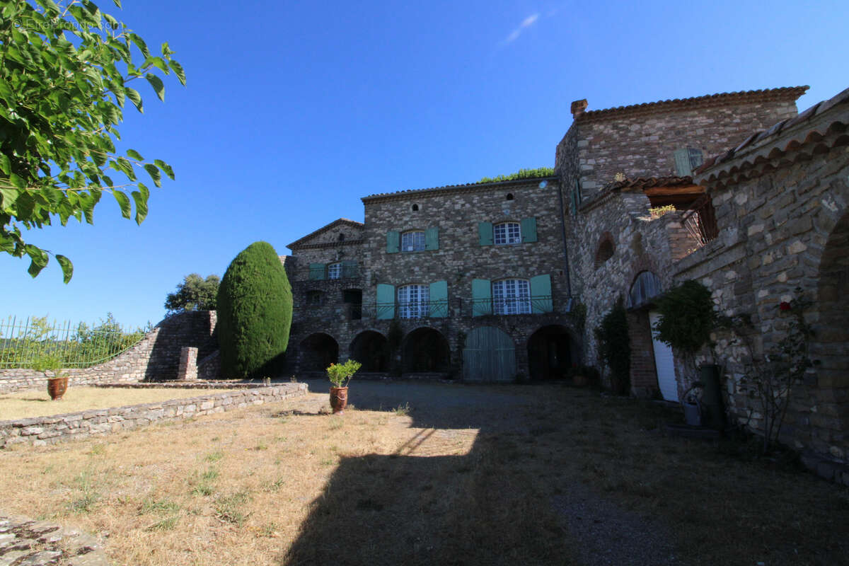 Maison à ROUSSON