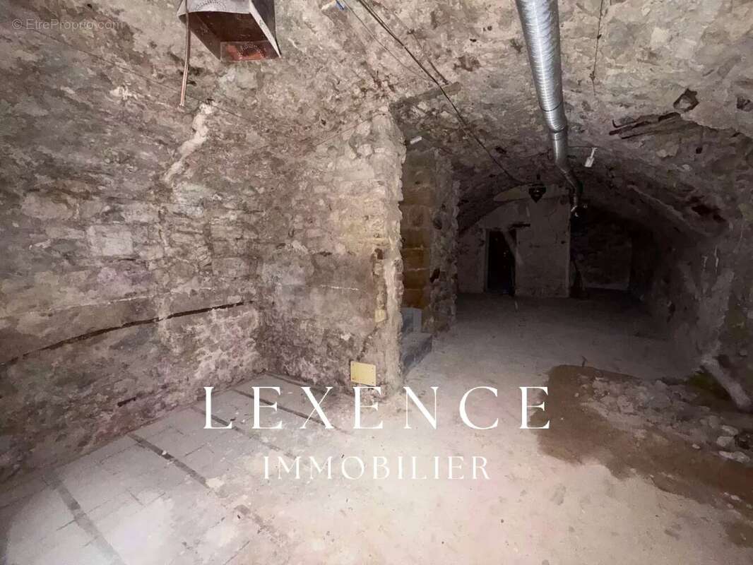 Commerce à AIX-EN-PROVENCE