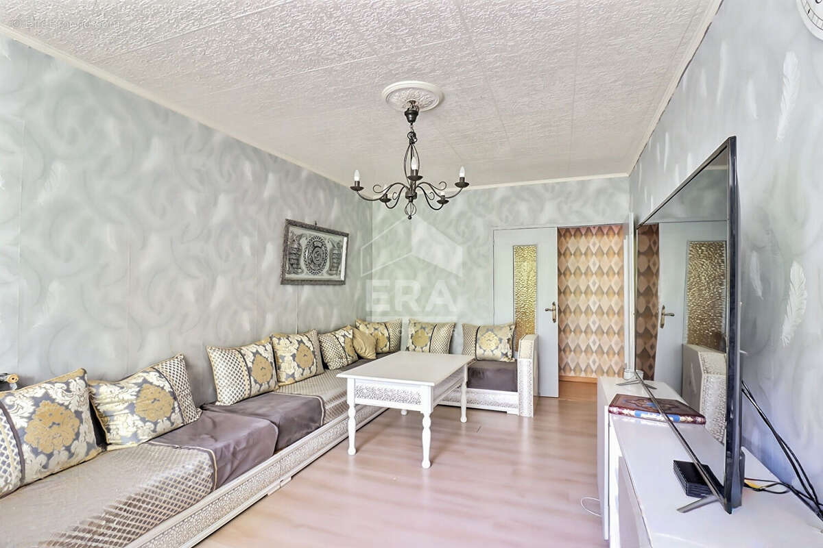 Appartement à MARSEILLE-15E