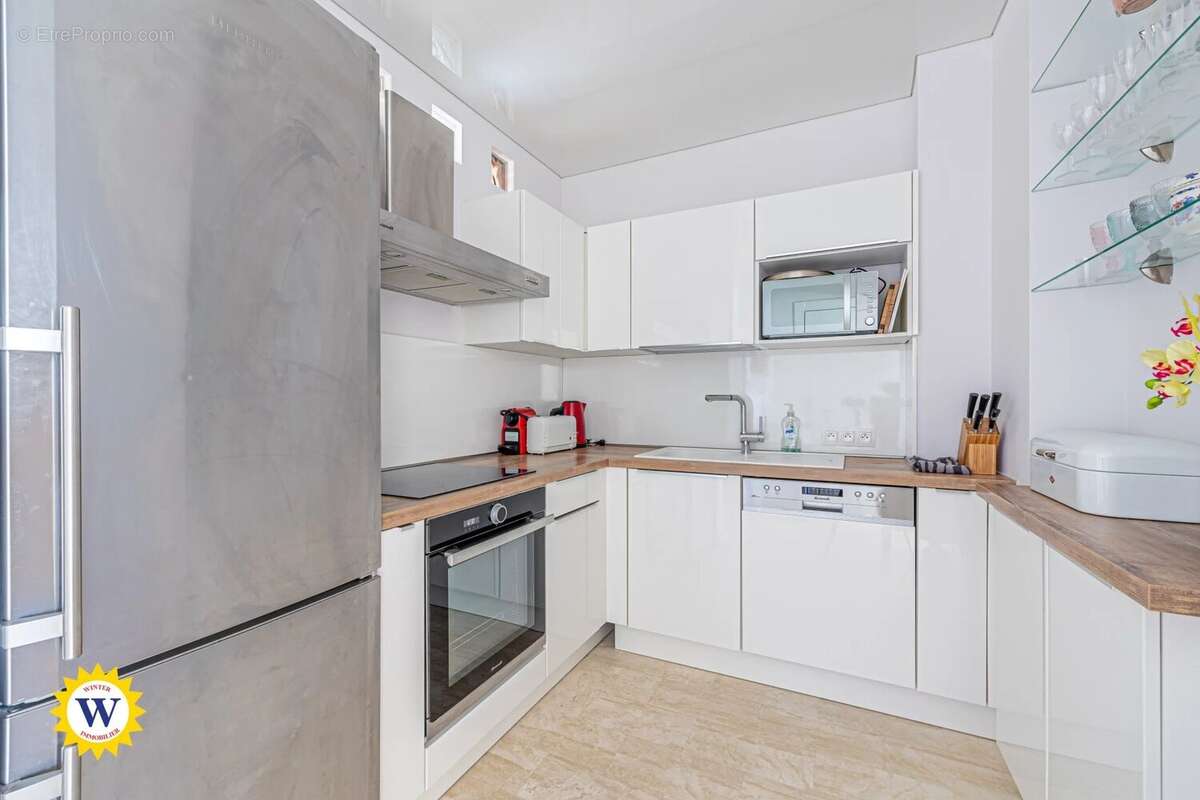 Appartement à VILLENEUVE-LOUBET