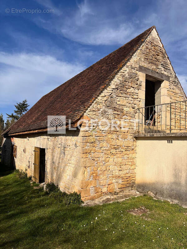 Maison à SAINT-CERNIN