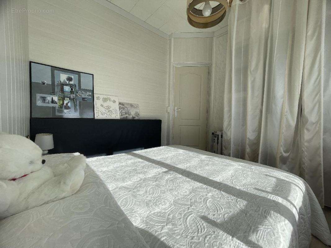 Maison à LE POULIGUEN