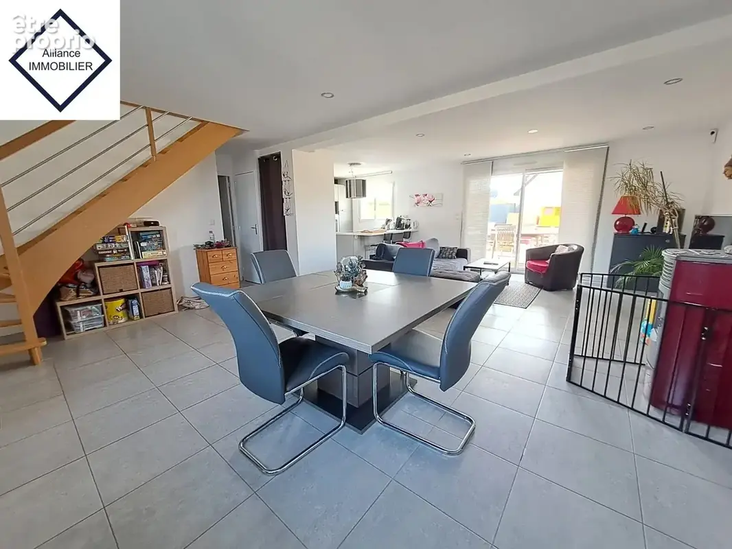 Maison 7 pièces 123 m² à vendre à Montauban-De-Bretagne (35360) - photo 4