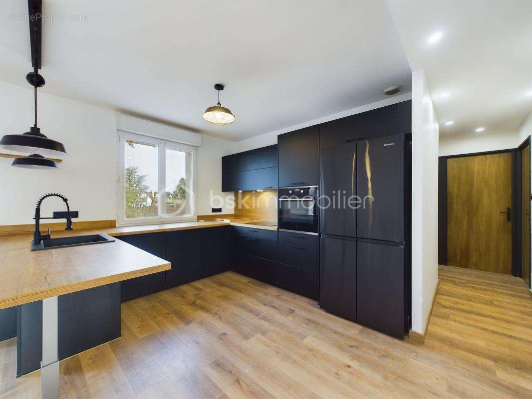 Maison à COURCELLES-CHAUSSY