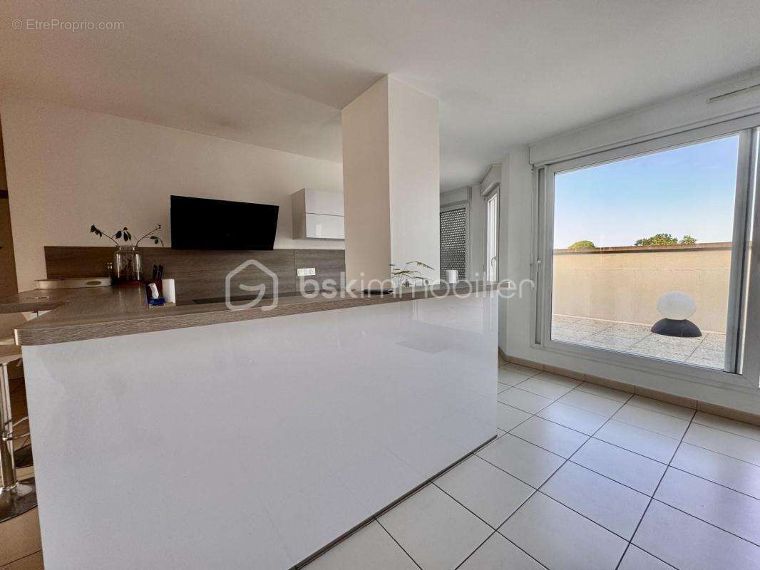 Appartement à VEMARS