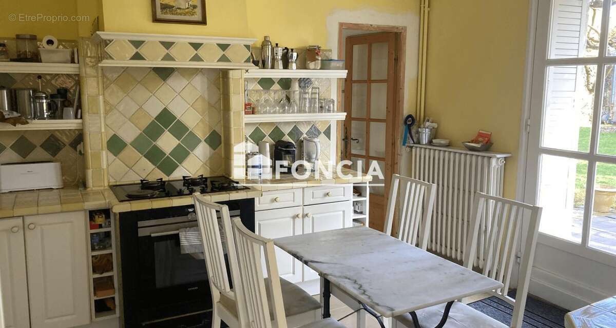 Maison à CHAMPCUEIL