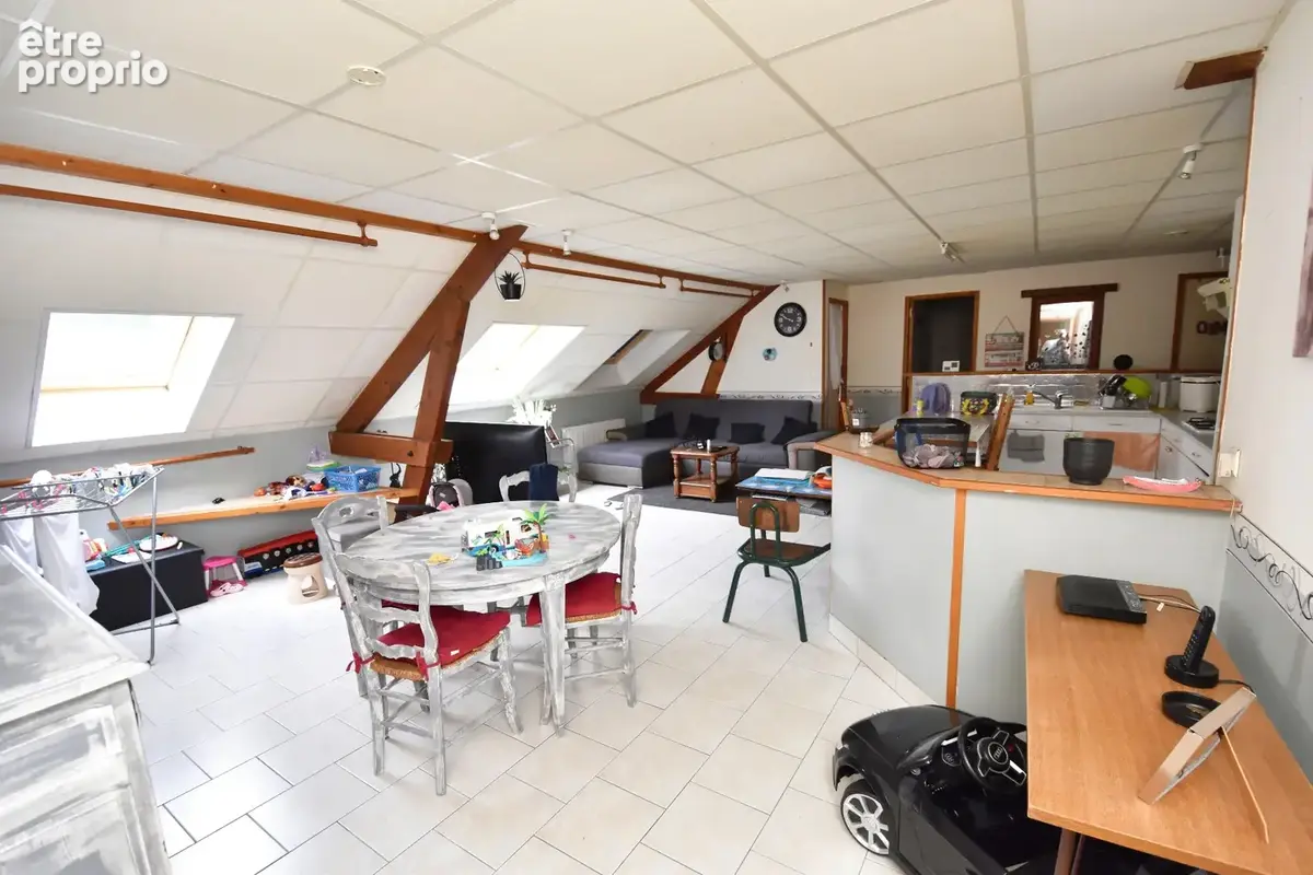 Appartement 292 m² à Oisemont  - photo 8