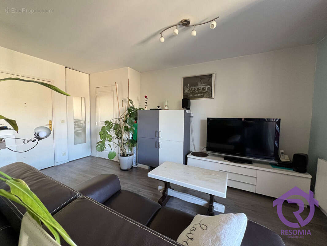 Appartement à CHATILLON