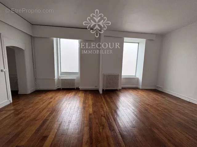 Appartement à MONTROUGE