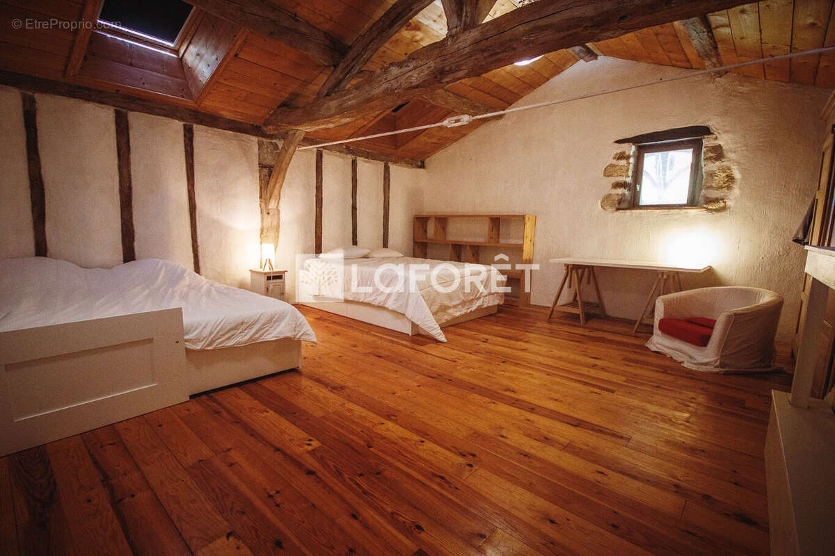 Maison à CASTELJALOUX