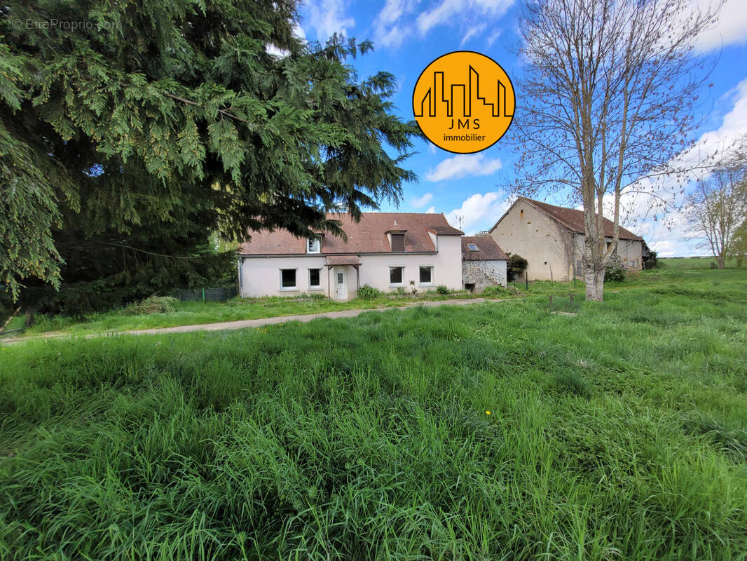 Maison à VOUSSAC