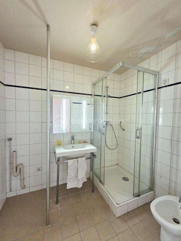 Appartement à SURESNES