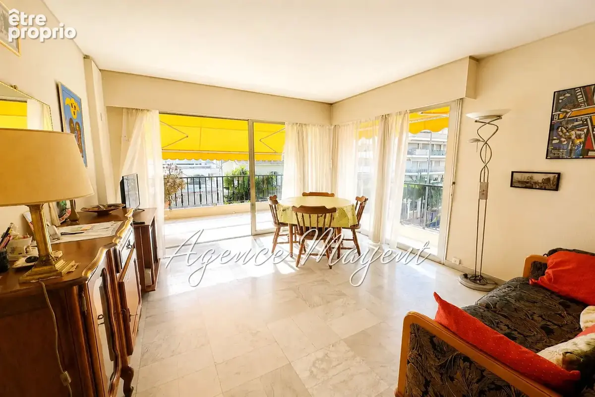 Appartement 3 pièces 56 m² à vendre à Cannes (06400) - photo 3