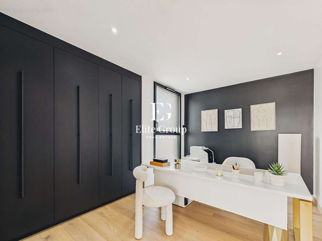 À vendre - villa californienne d'exception - 275 m² - 5 chambres - couloir de nage - 15 min angoulême tgv - photo 12
