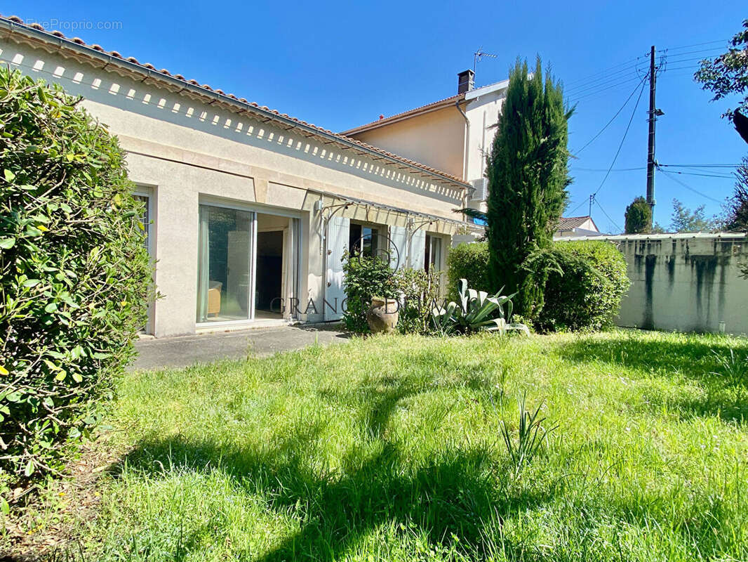 Maison à LE BOUSCAT