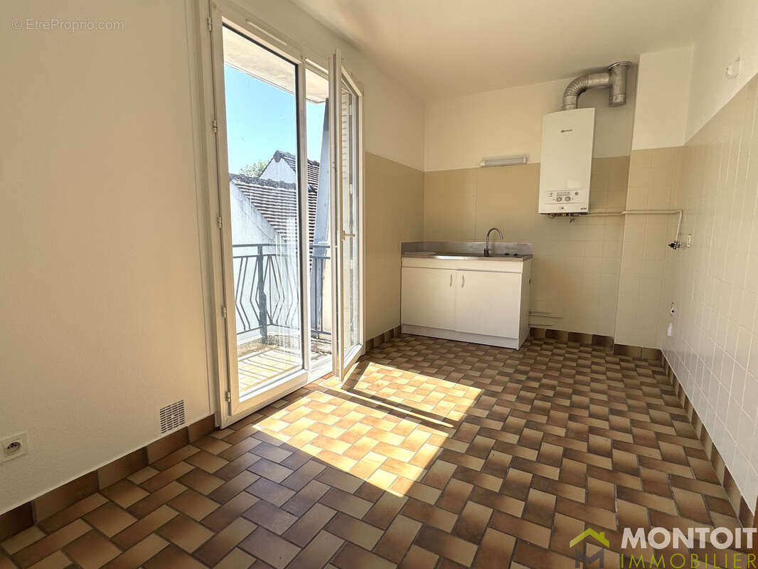 Appartement à L'HAY-LES-ROSES