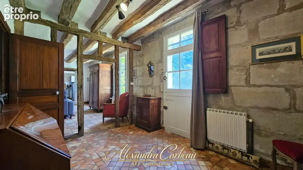 Propriété de caractère – longère en tuffeau de 1650 neuille pont pierre (37) - photo 9