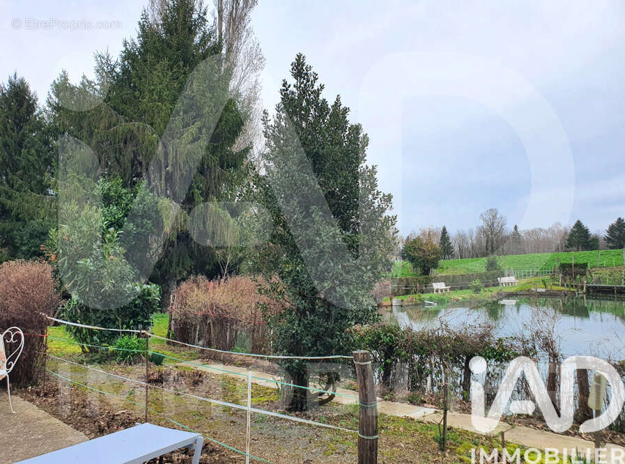 Photo 3 - Terrain à MONTEMBOEUF