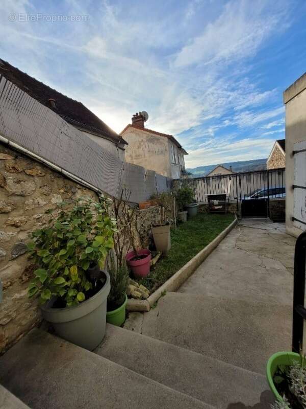 Maison à vendre 3 pièces CROUTTES SUR MARNE (02) - photo 7