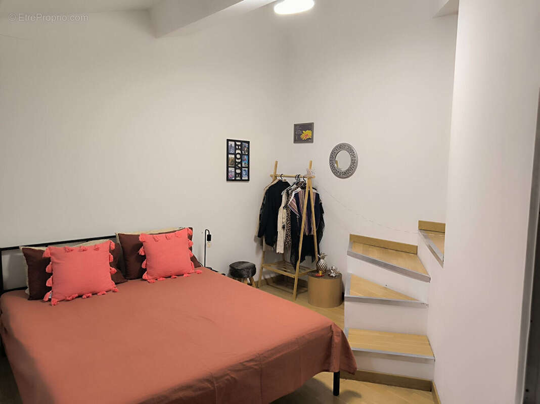 Maison Marcorignan 9 pièce(s) 275 m2 - photo 3