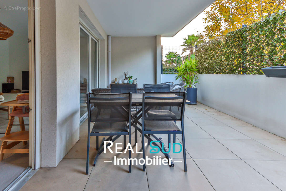 Appartement à MARSEILLE-9E