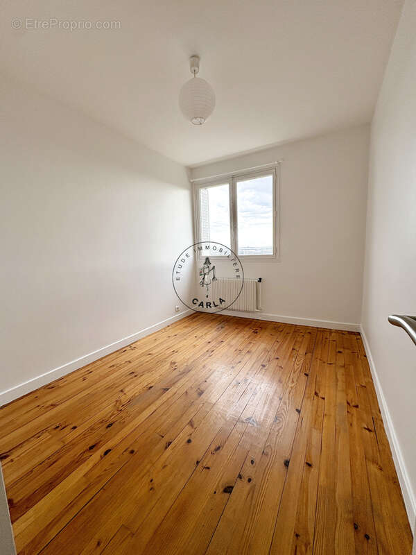 Appartement à OULLINS