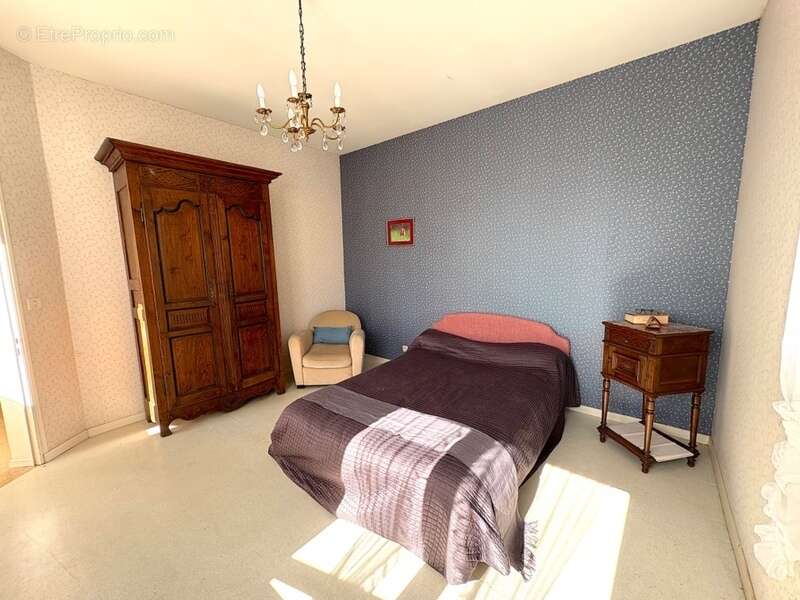 Maison à EUGENIE-LES-BAINS