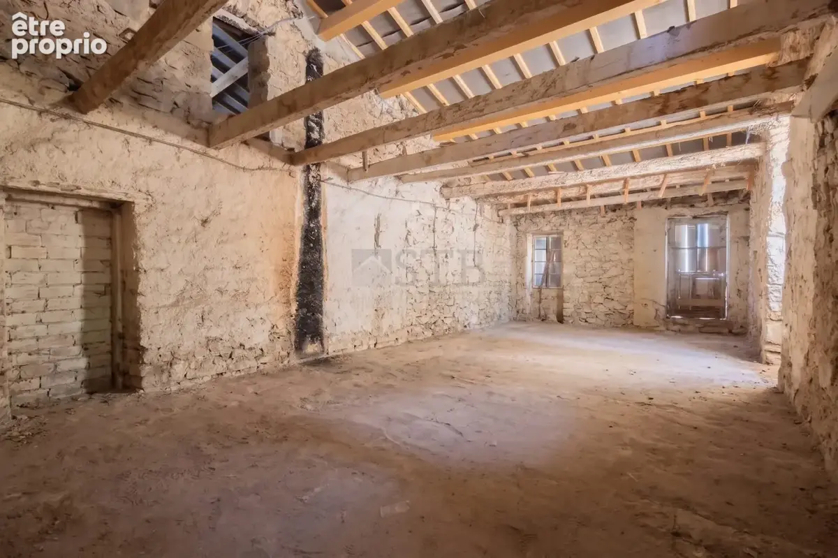 Maison 10 pièces 250 m² à vendre à Vinezac (07110) - photo 8