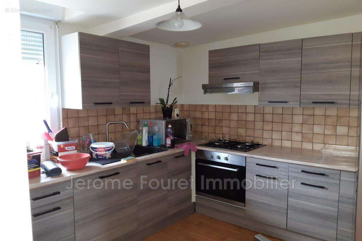Appartement à EGLETONS