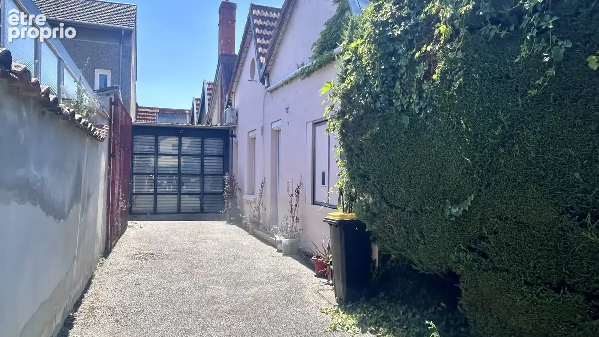Local professionnel de 200 m2 idéalement situé à Roanne - photo 8