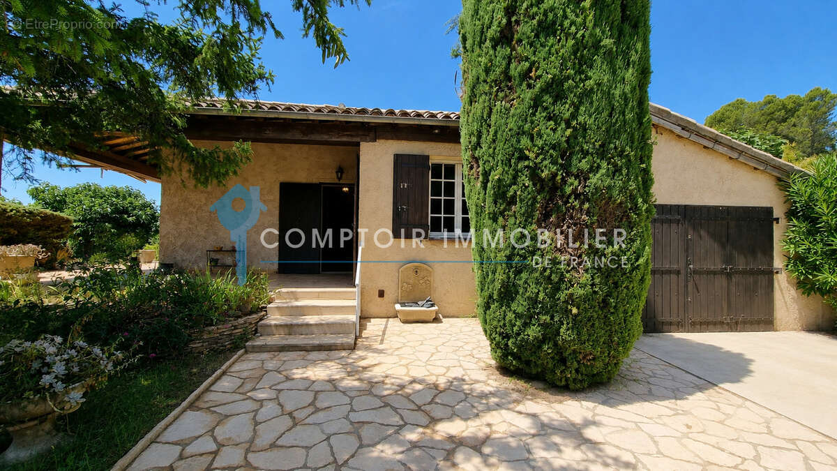 VAUCLUSE (84) - PERTUIS - Villa 3 chambres proche des écoles - photo 15