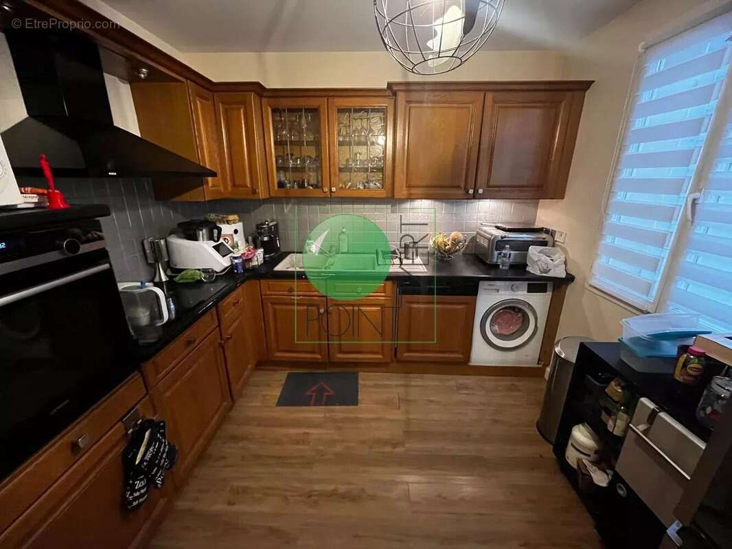 Maison à MAROLLES-EN-HUREPOIX