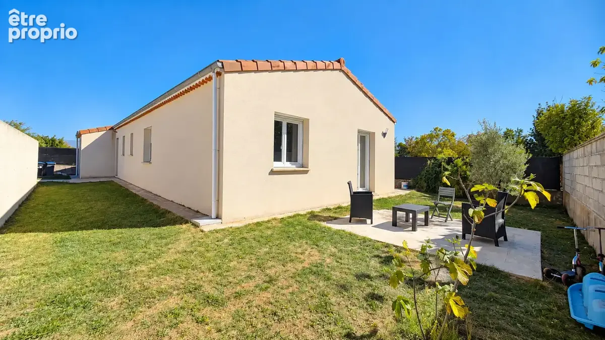 Photo Maison à Saint-Marcel-Les-Valence au prix de 289 000€