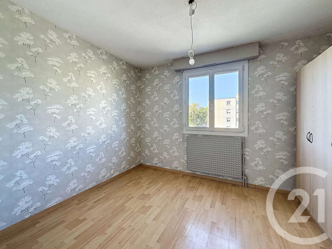 Appartement à DECINES-CHARPIEU