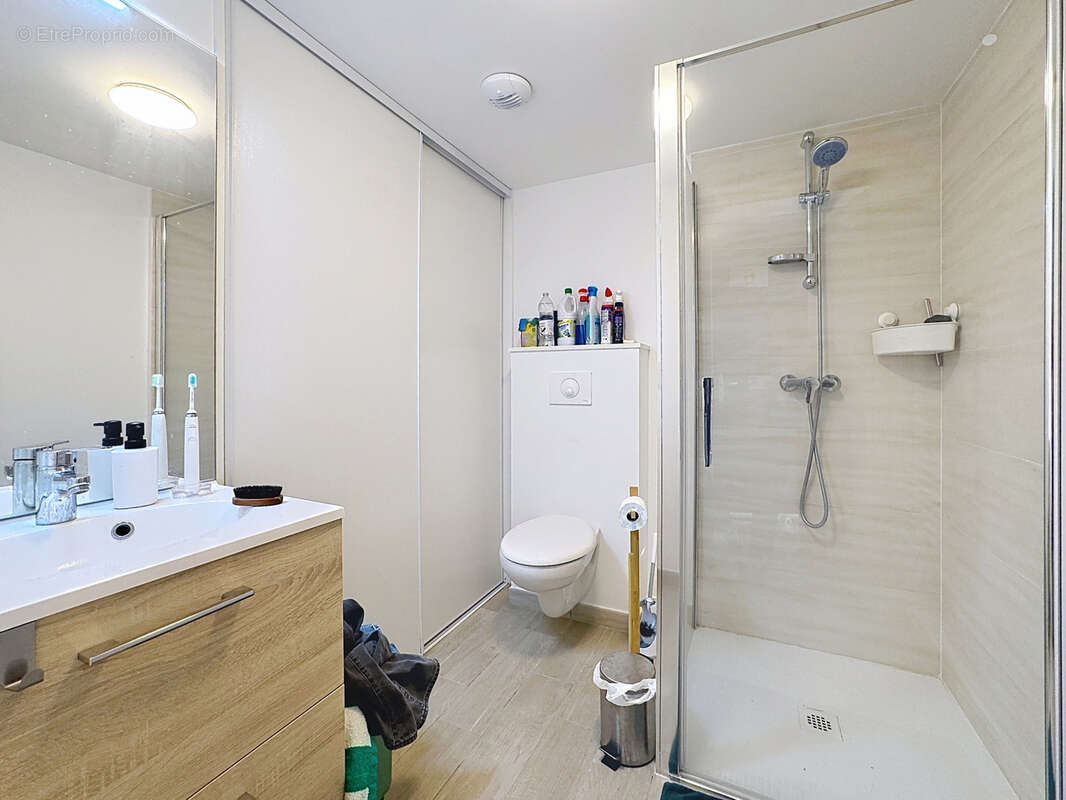 Appartement à SAINT-ANDRE-LES-VERGERS