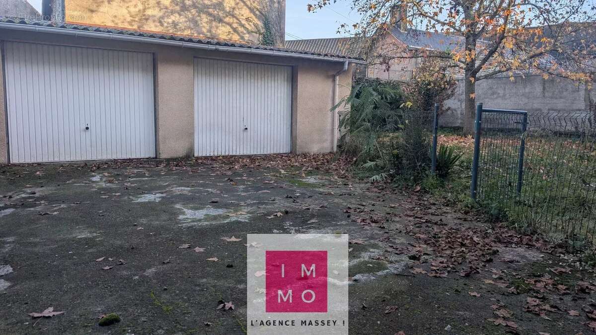 Maison à BORDERES-SUR-L'ECHEZ