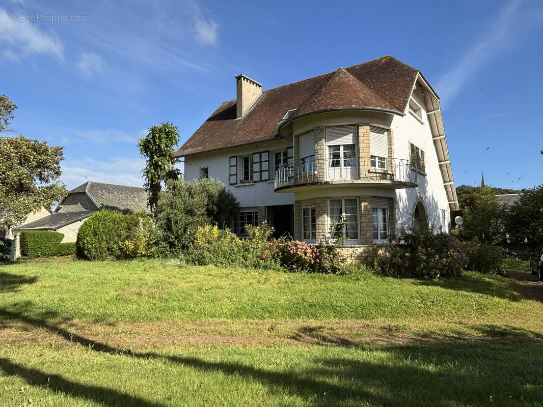 Maison à VIERVILLE-SUR-MER