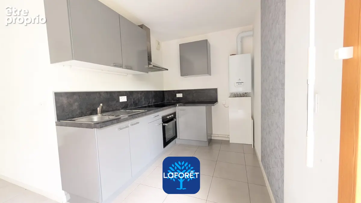 Appartement Saint Priest 2 pièce(s) 42 m2 - photo 3