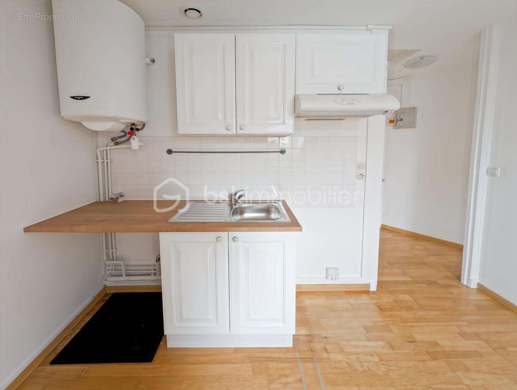 Bel appartement t2 hyper centre de chelles a 5 minutes de la gare faibles charges - photo 4