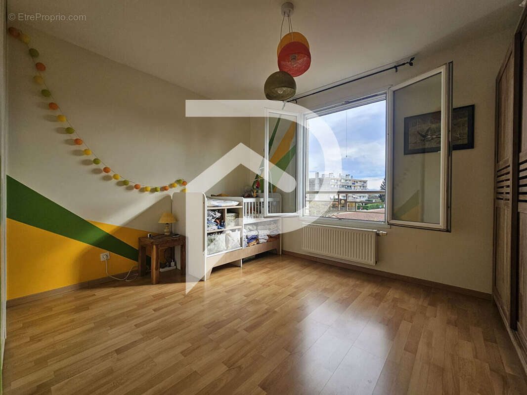 Appartement à MONTLUEL