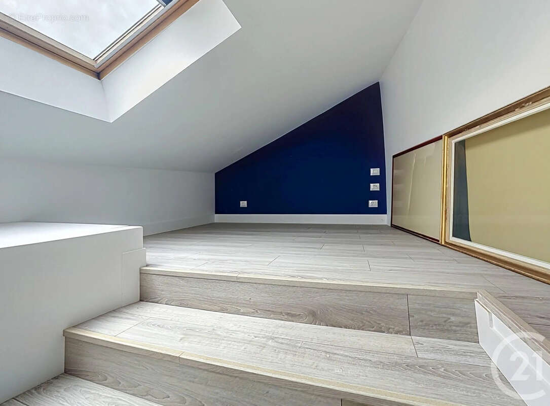 Maison à PARIS-12E