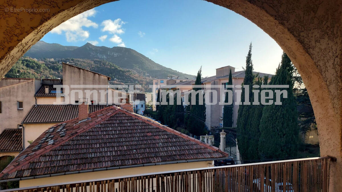 Appartement à NYONS