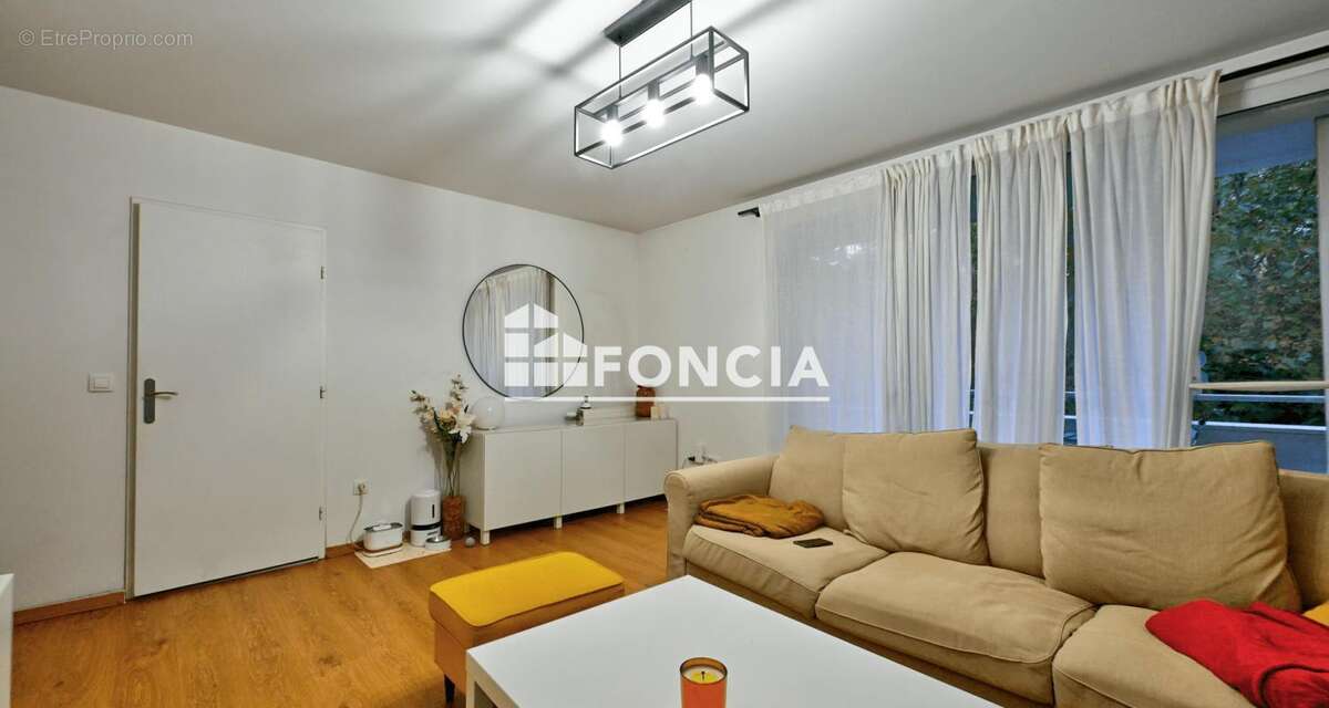 Appartement à SAINT-OUEN-L&#039;AUMONE