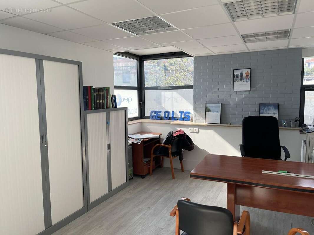 Photo 3 - Commerce à SAINT-CHAMOND