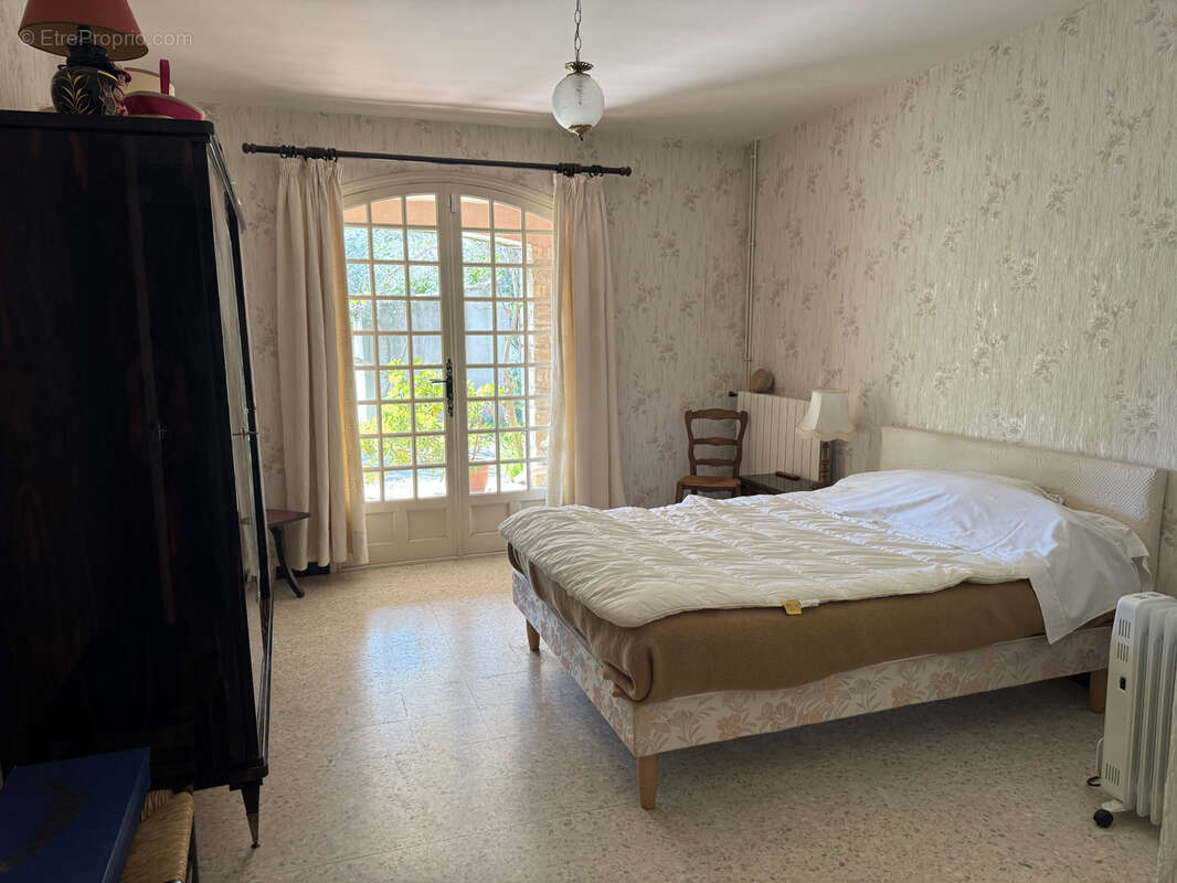 Maison à LA VALETTE-DU-VAR