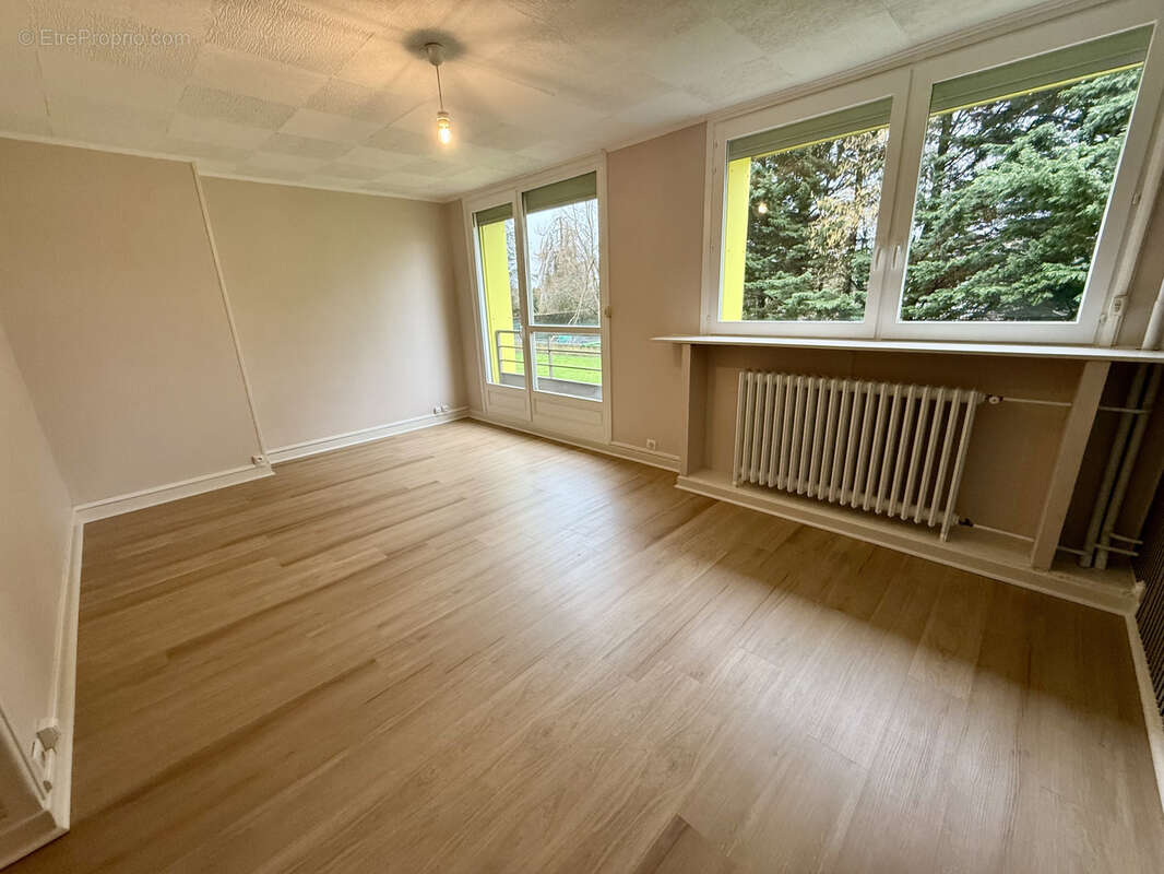 Appartement à LONGUYON