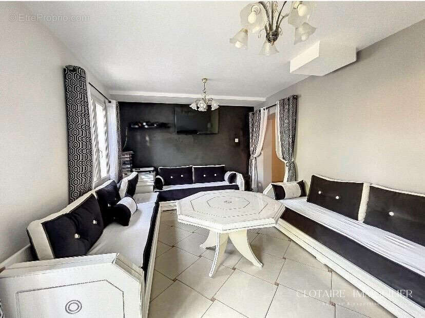 Maison 171 m² à Compiegne  - photo 2