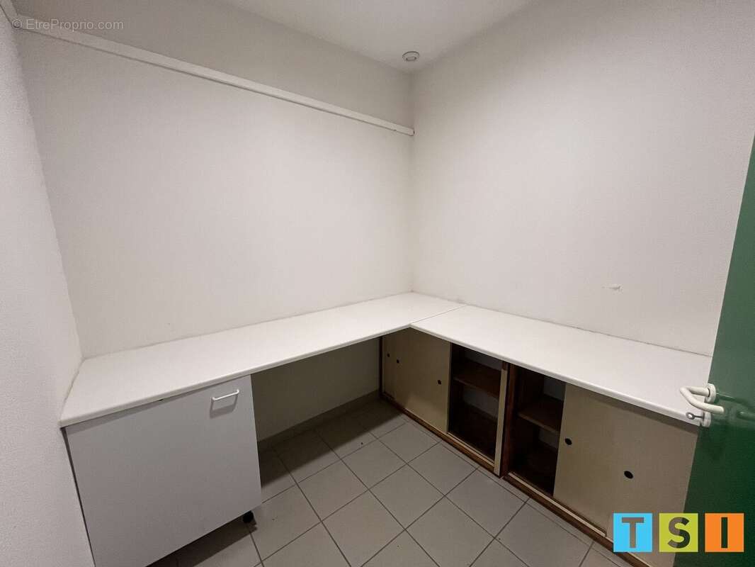 Commerce à BOUSSENS