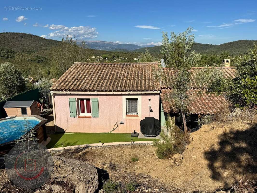 Maison à LES ADRETS-DE-L'ESTEREL